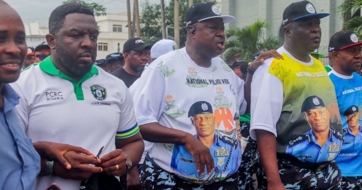 Pive Rivers Walkathon POLICE TAKE OVER THE STREETS! INSIDE THE MASSIVE WALKATHON SHAKING ...